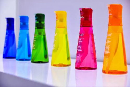 撒贝宁跨界新挑战,央视超品日揭秘洗衣新科技